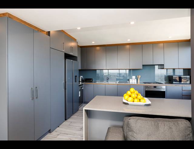 3 BEDROOM APARTMENT FOR SALE IN UMHLANGA RIDGESIDE